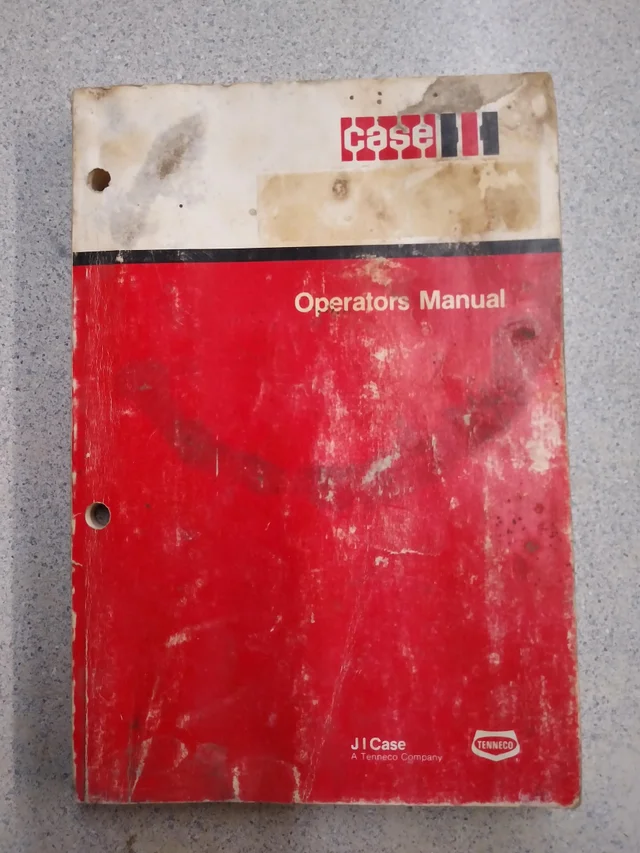 Case IH Tractor Operator's Manual