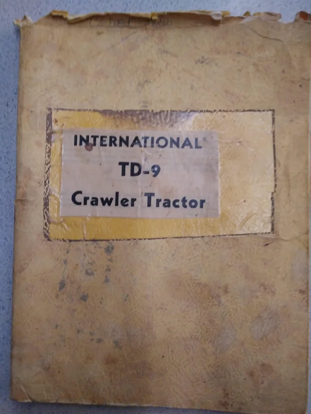 International TD-9 Crawler Operator's Manual